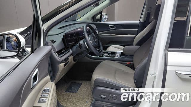 Kia Carnival 2024 — Фото 10/20