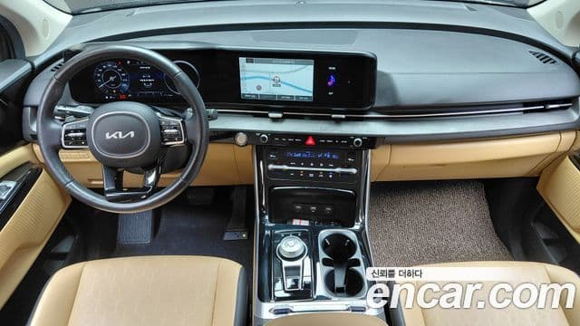Kia Carnival 2023 — Фото 7/20