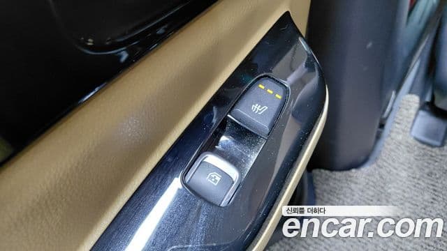 Kia Carnival 2023 — Фото 13/20