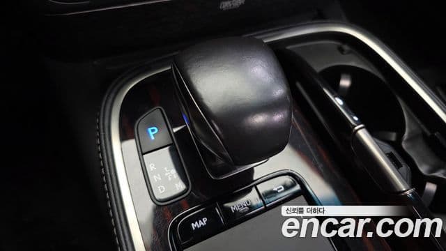 Lexus LS500h 2018 — Şəkil 5/20