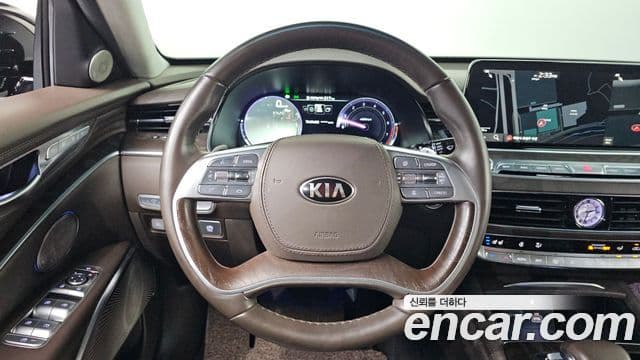 Kia The K9 2018 — Фото 17/20