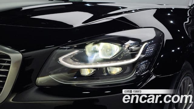 Kia The K9 2018 — Şəkil 24/34