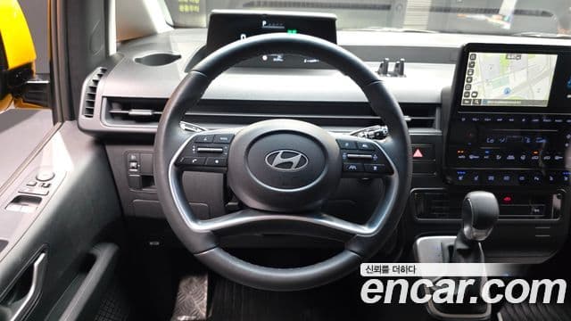 Hyundai Staria 2025 — Фото 14/20