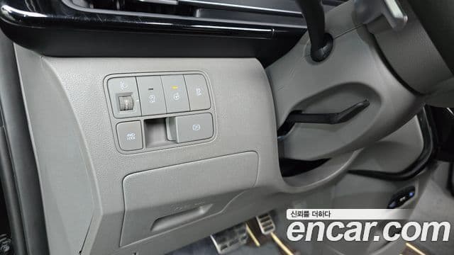 Hyundai Staria 2024 — Фото 19/20