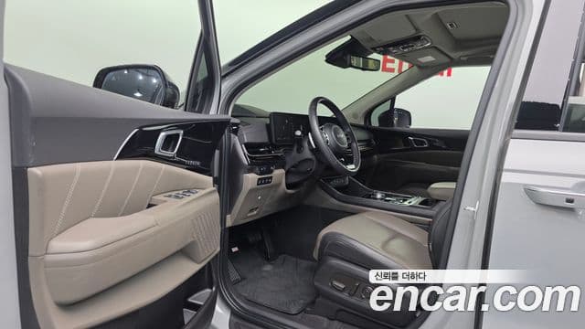 Kia Carnival 2024 — Фото 10/20