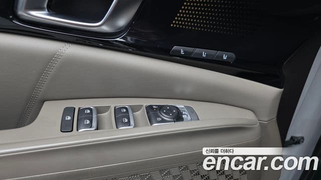 Kia Carnival 2024 — Фото 11/20