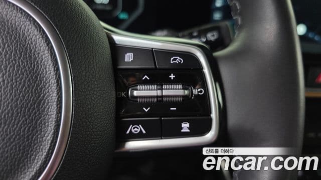 Kia Carnival 2024 — Şəkil 16/35