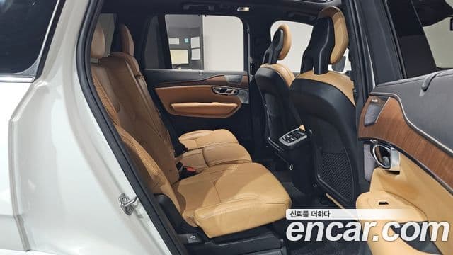 Volvo XC90 2020 — Фото 12/20