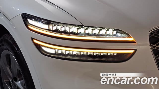 Genesis GV70 2025 — Şəkil 14/33