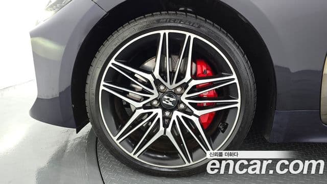 Kia Stinger 2020 — Фото 5/20