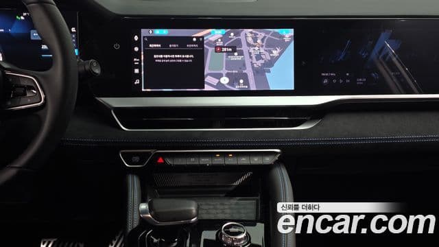 Renault Samsung Grand Koleos 2024 — Фото 13/20