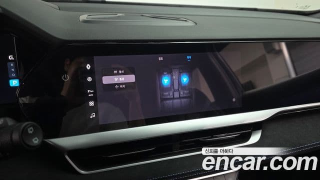 Renault Samsung Grand Koleos 2024 — Фото 16/20