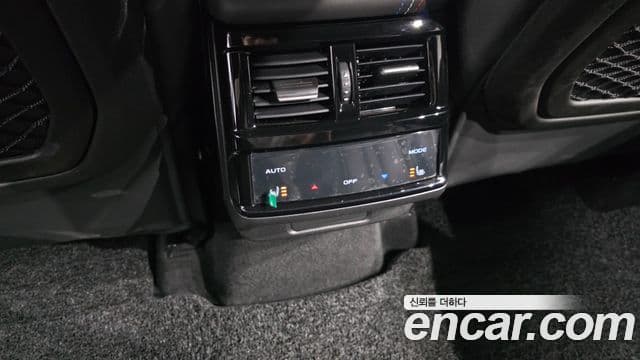 Renault Samsung Grand Koleos 2024 — Фото 19/20
