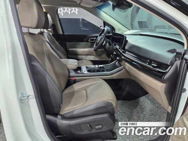 Kia Carnival 2024 — Фото 7/20
