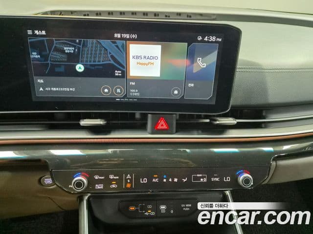 Kia Carnival 2024 — Фото 15/20