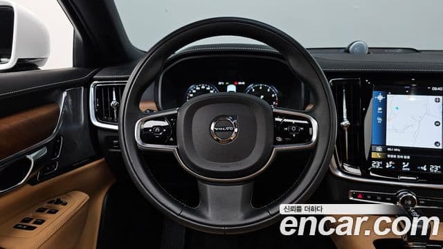 Volvo S90 2019 — Фото 13/20