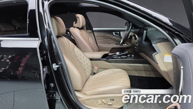 Kia K8 2023 — Photo 15/32