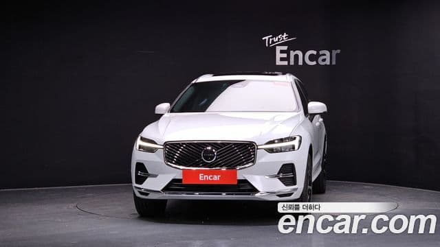 Volvo XC60 2025 — Фото 3/20