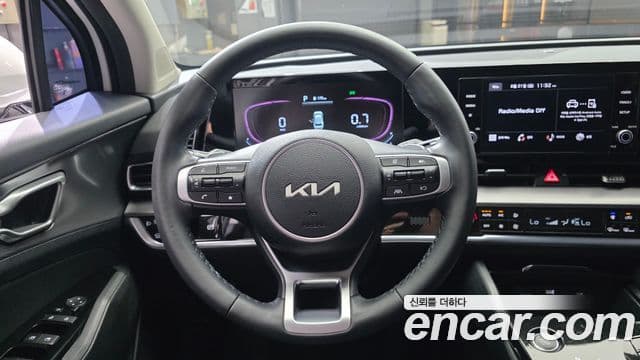 Kia Sportage 2022 — Фото 13/20