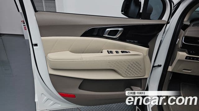 Kia Carnival 2026 — ფოტო 16/36