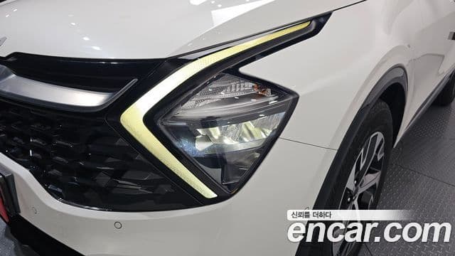 Kia Sportage 2021 — Şəkil 34/39