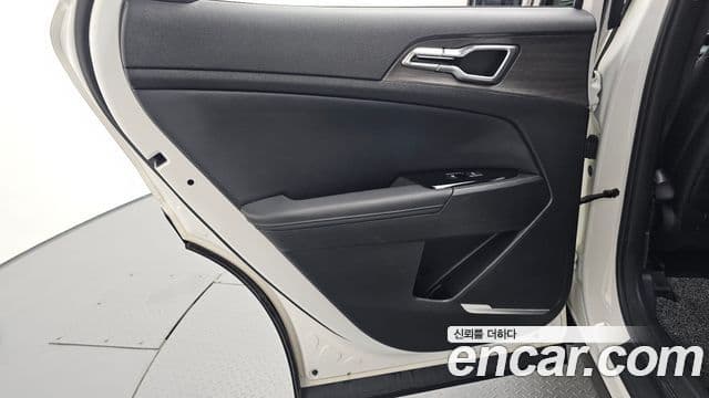 Kia Sportage 2021 — Şəkil 10/39