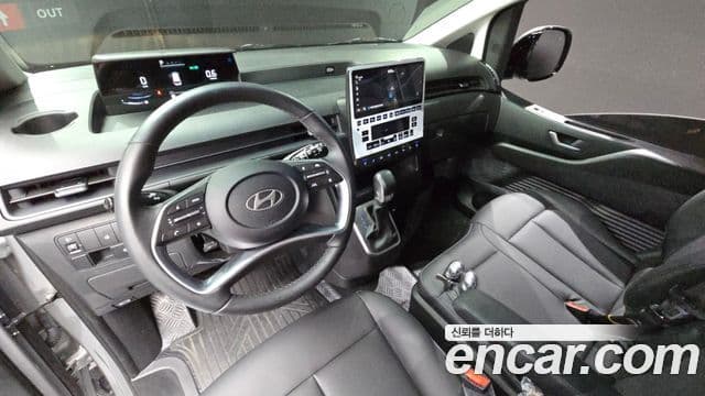 Hyundai Staria 2025 — Фото 7/20