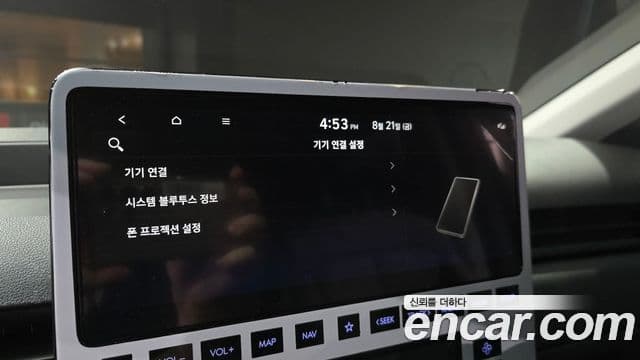 Hyundai Staria 2025 — Фото 16/20