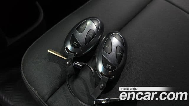 Hyundai Staria 2025 — Фото 18/20