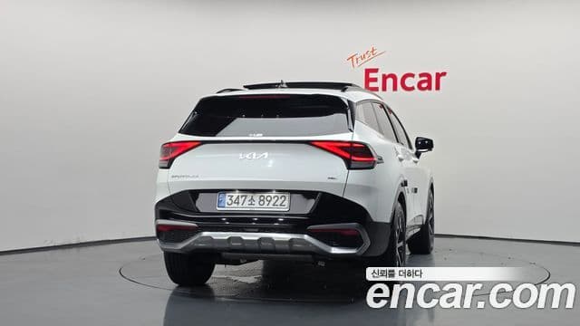 Kia Sportage 2022 — Фото 4/20