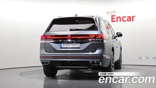 Volkswagen Atlas 2025 — ფოტო 7/35