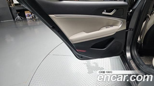 Genesis G70 2021 — Şəkil 1/33