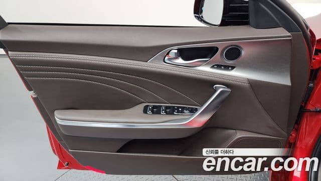 Kia Stinger Meister 2022 — Şəkil 34/36
