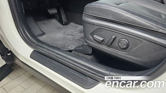 Kia Sorento 2020 — Şəkil 19/31