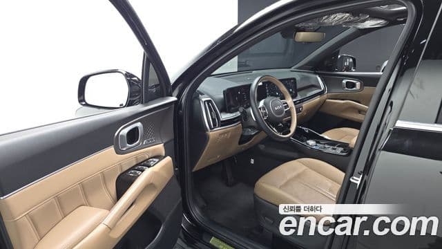 Kia Sorento 2024 — Фото 10/20