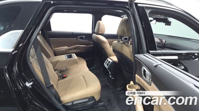 Kia Sorento 2024 — Фото 12/20