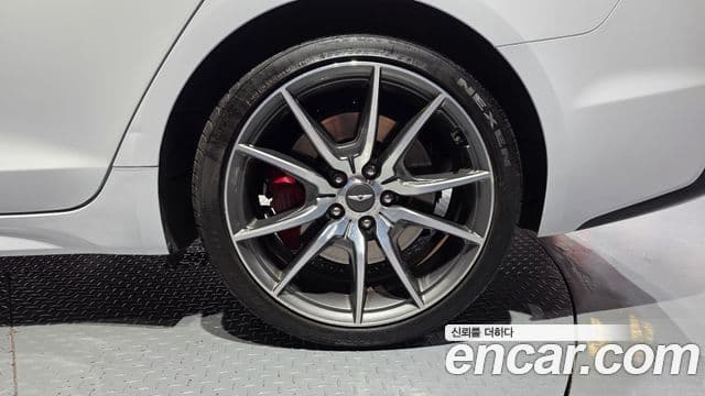 Genesis G70 2019 — Şəkil 19/33