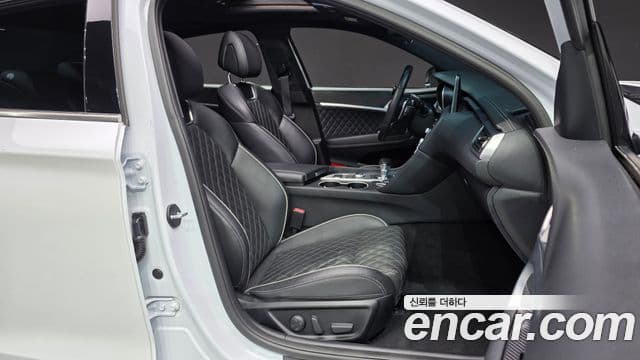Genesis G70 2019 — Şəkil 14/33