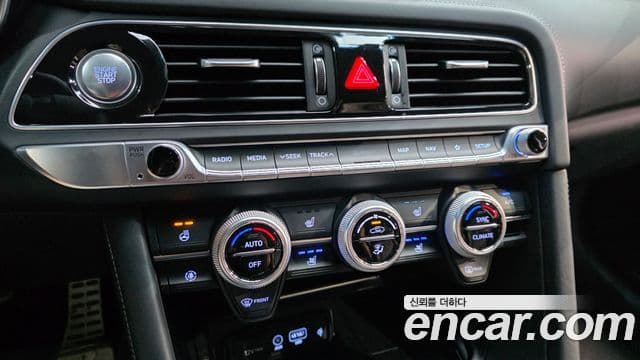 Genesis G70 2019 — Şəkil 1/33