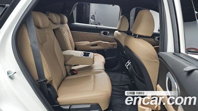Kia Sorento 2024 — Фото 12/20