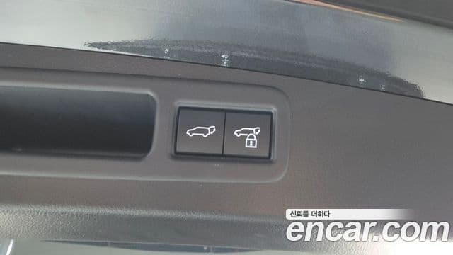 Lexus RX500h 2025 — ფოტო 34/41
