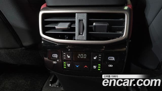 Lexus RX500h 2025 — ფოტო 39/41