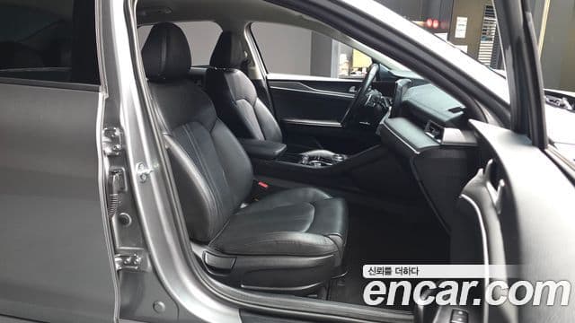 Kia K5 2022 — Photo 18/30