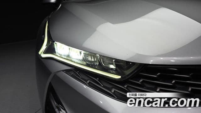 Kia K5 2022 — Photo 21/30