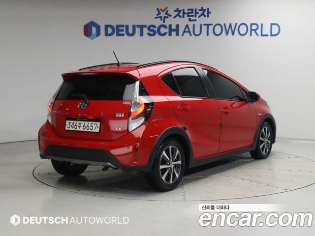 Toyota Prius C 2020 — Şəkil 2/20