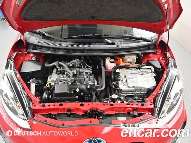Toyota Prius C 2020 — Şəkil 4/20
