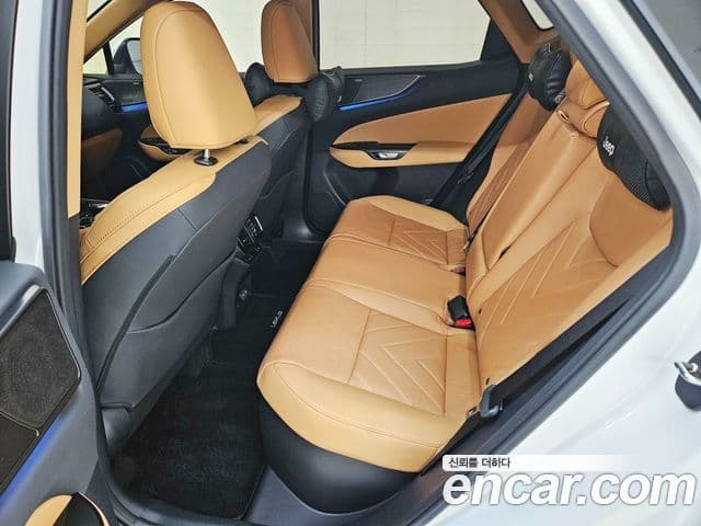 Lexus NX350h 2025 — Фото 16/20