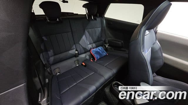 Mini Cooper Electric 2024 — ფოტო 35/35