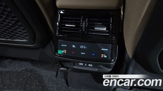 Renault Samsung Grand Koleos 2025 — Фото 19/20