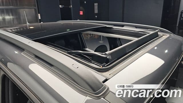 Jeep Renegade 2023 — Şəkil 15/38